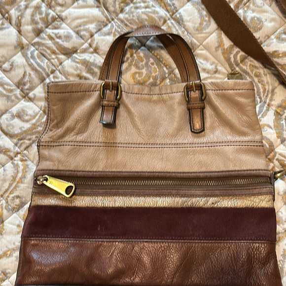 Fossil Crossbody Purse - Picture 2 of 8